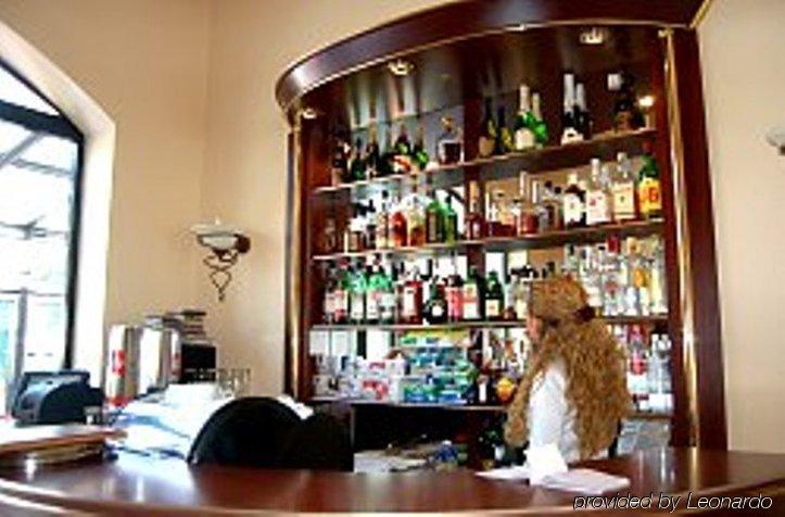 Elite Hotel Oradea Restaurant photo